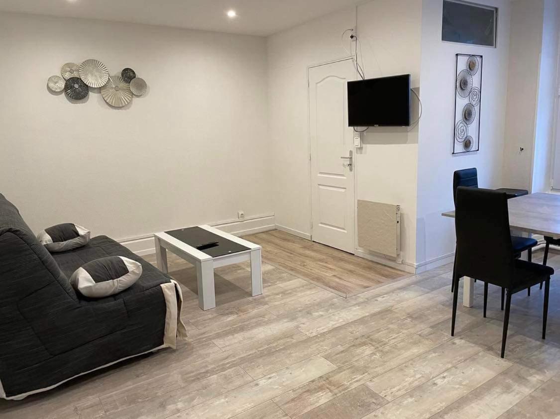 Appart Meuble 45M2 Calme Et Lumineux Au Continental Vittel Exterior photo